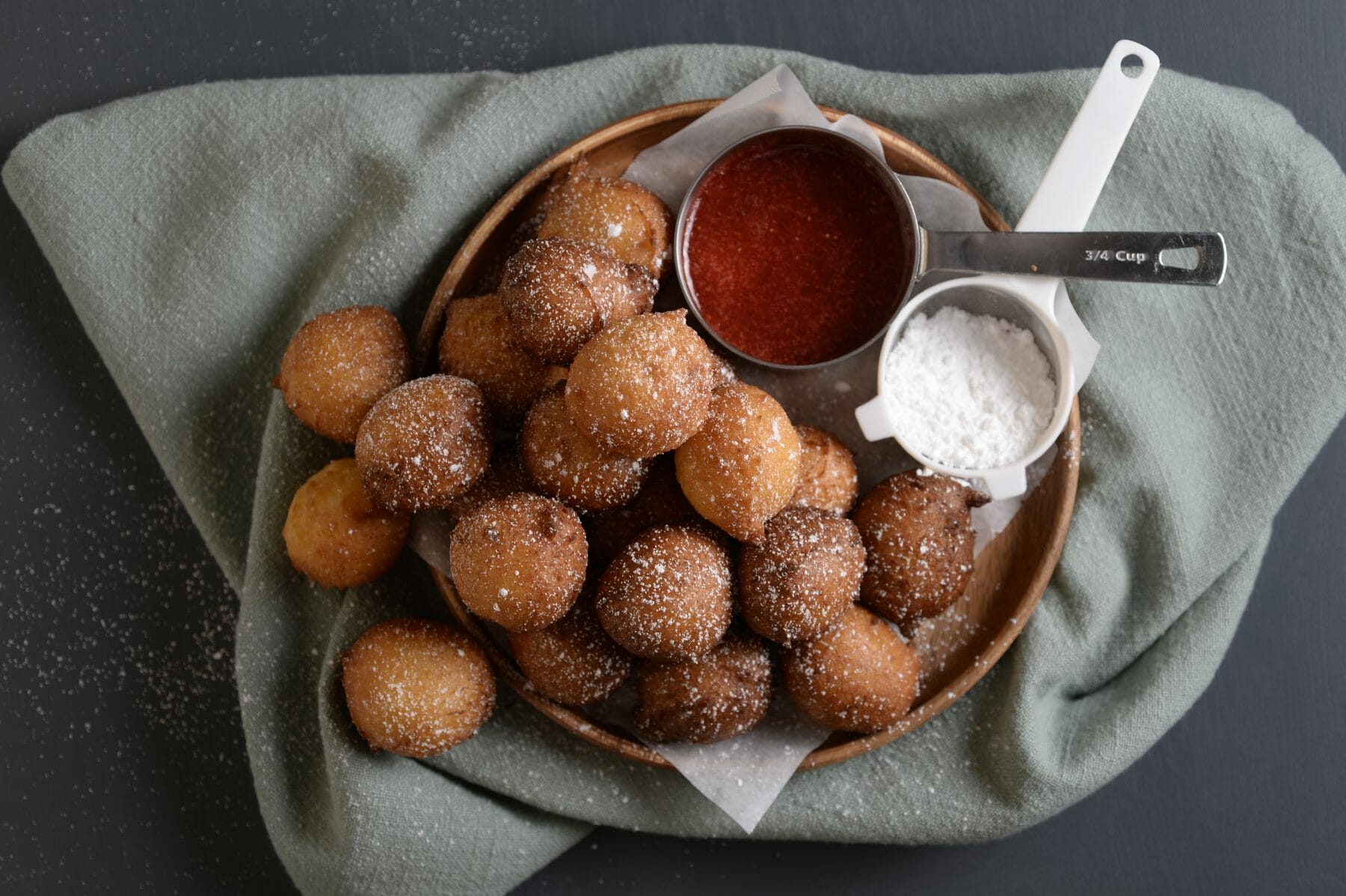 Fresh Strawberry Sauce - Tanya's Kitchen